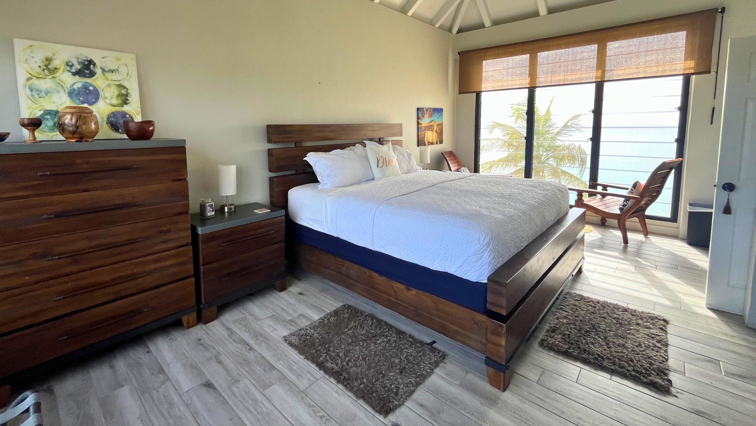 Caravelle cottage interior bed